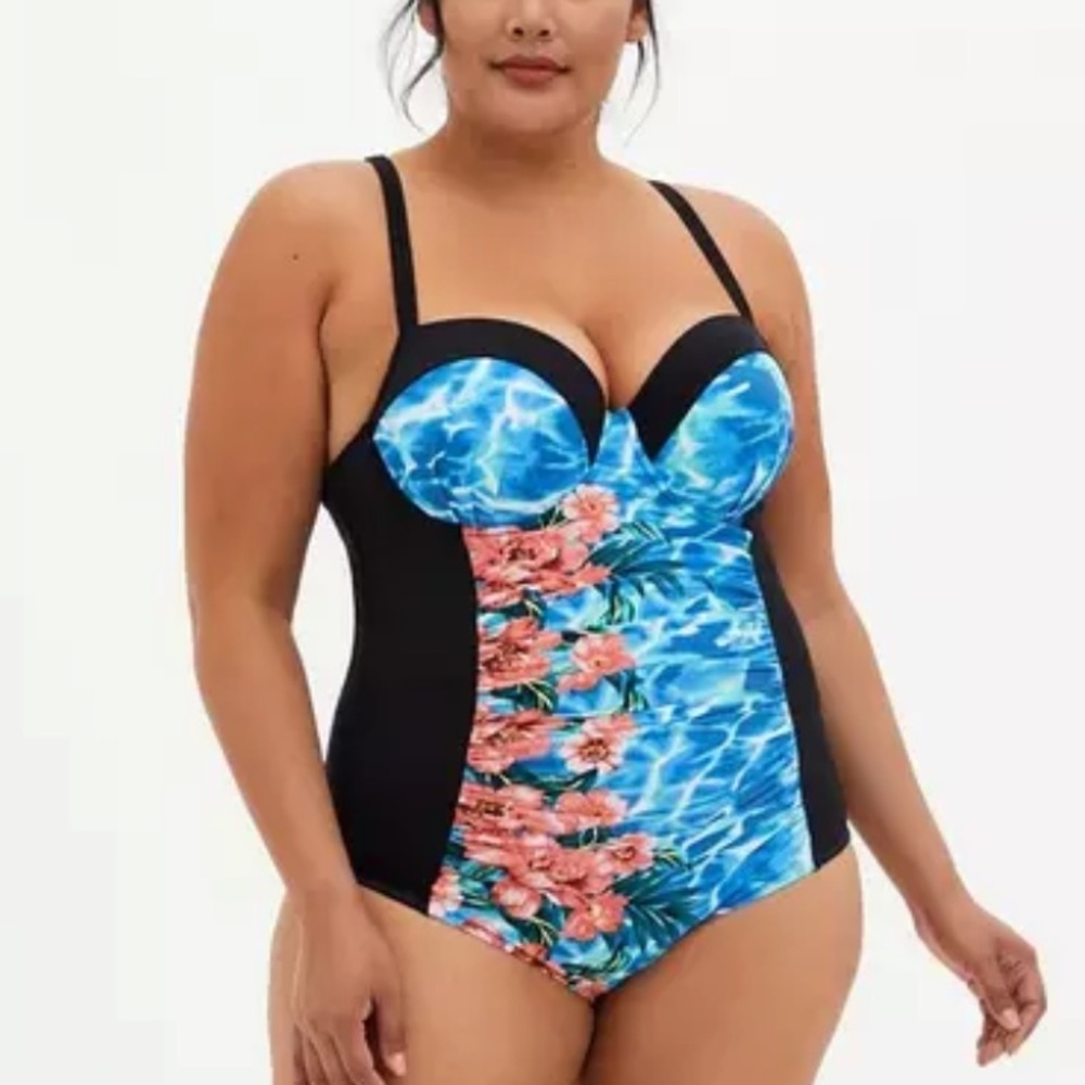 Torrid Ruched Swimsuit - Picture 2 of 11